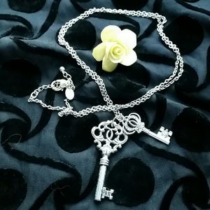 Vintage Aea Victorian Romantic Keys Charms Pewter Necklace Sugned
